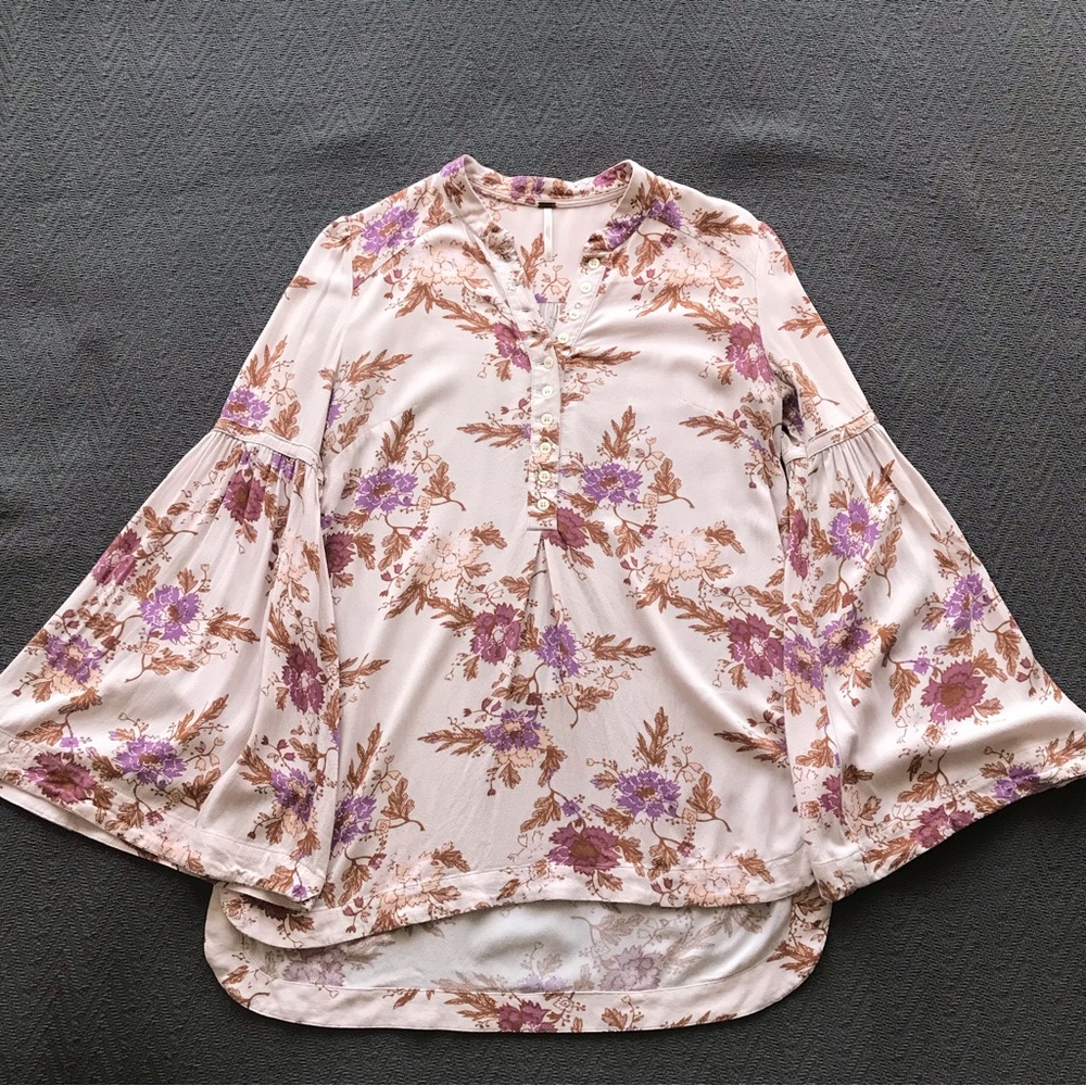 Free People Bell Sleeve Floral Lilac Lavender Purple Boho Blouse Button Up XS